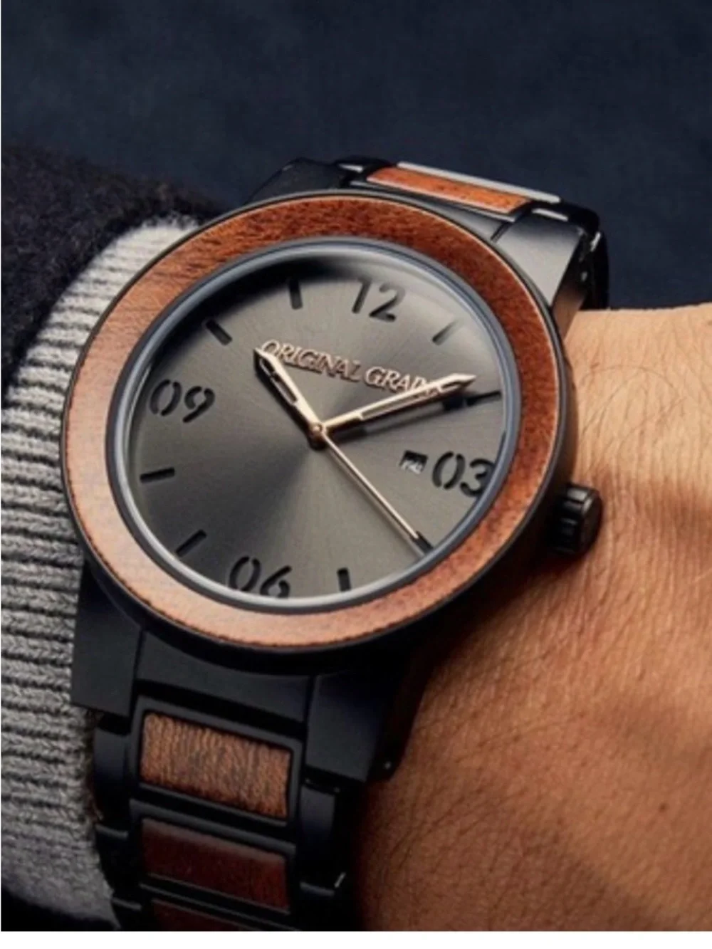Original Grain Men's‎ Sapele Barrel Black Dial Scuffed Needs Battery
